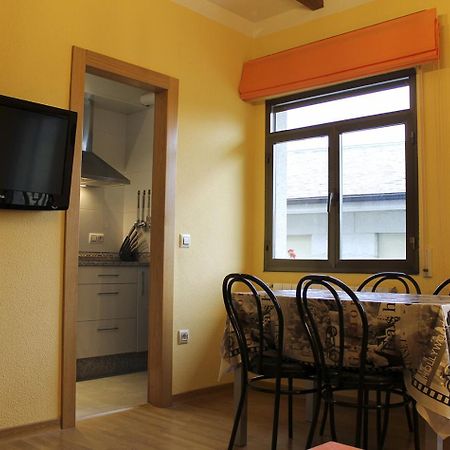 Apartamentos Monasterio Сан-Мартин-де-Кастаньеда Экстерьер фото